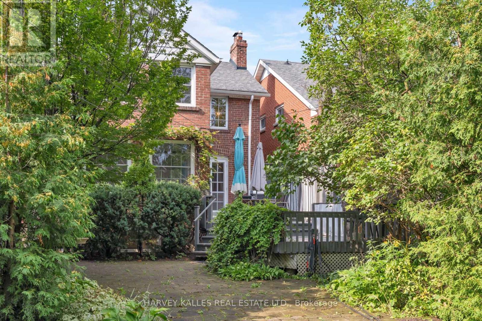 61 Queens Drive, Toronto, Ontario  M9N 2H5 - Photo 42 - W13743474