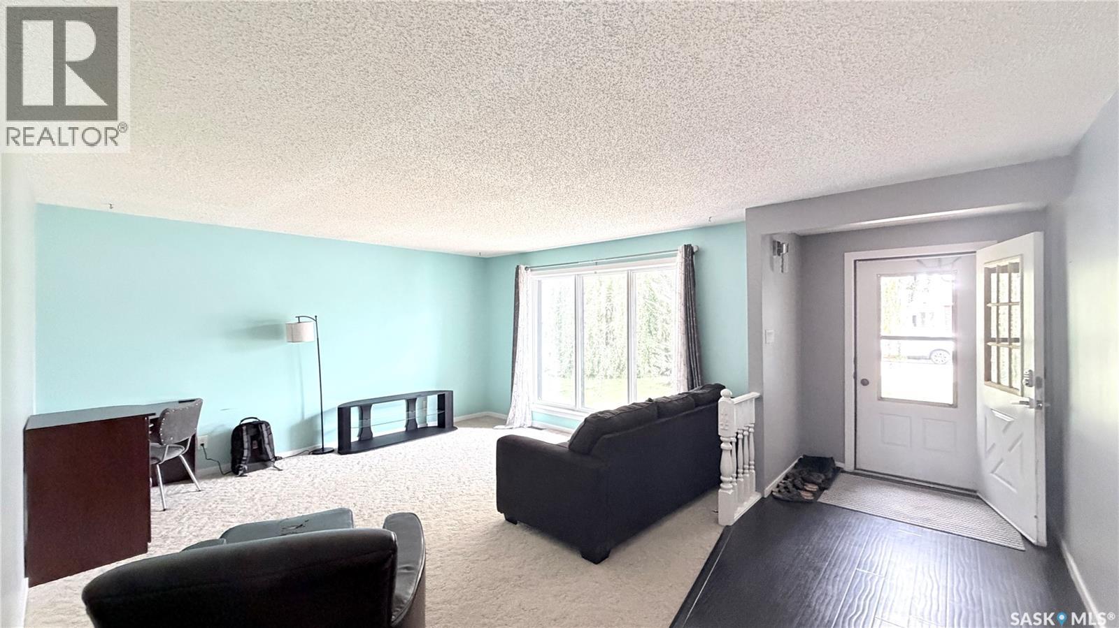 508 Mcgillivray Street, Outlook, Saskatchewan  S0L 2N0 - Photo 17 - SK047662