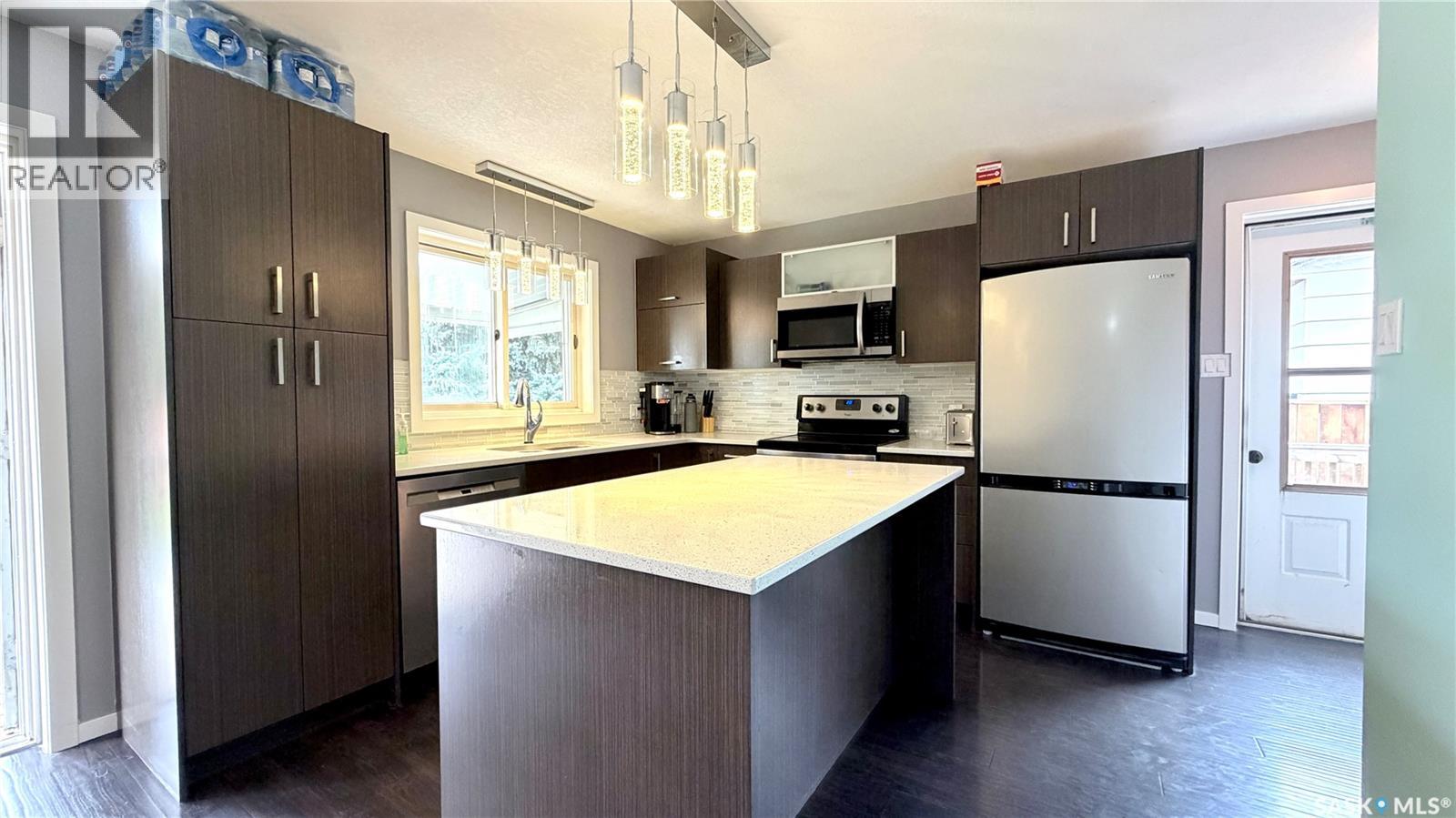 508 Mcgillivray Street, Outlook, Saskatchewan  S0L 2N0 - Photo 24 - SK047662