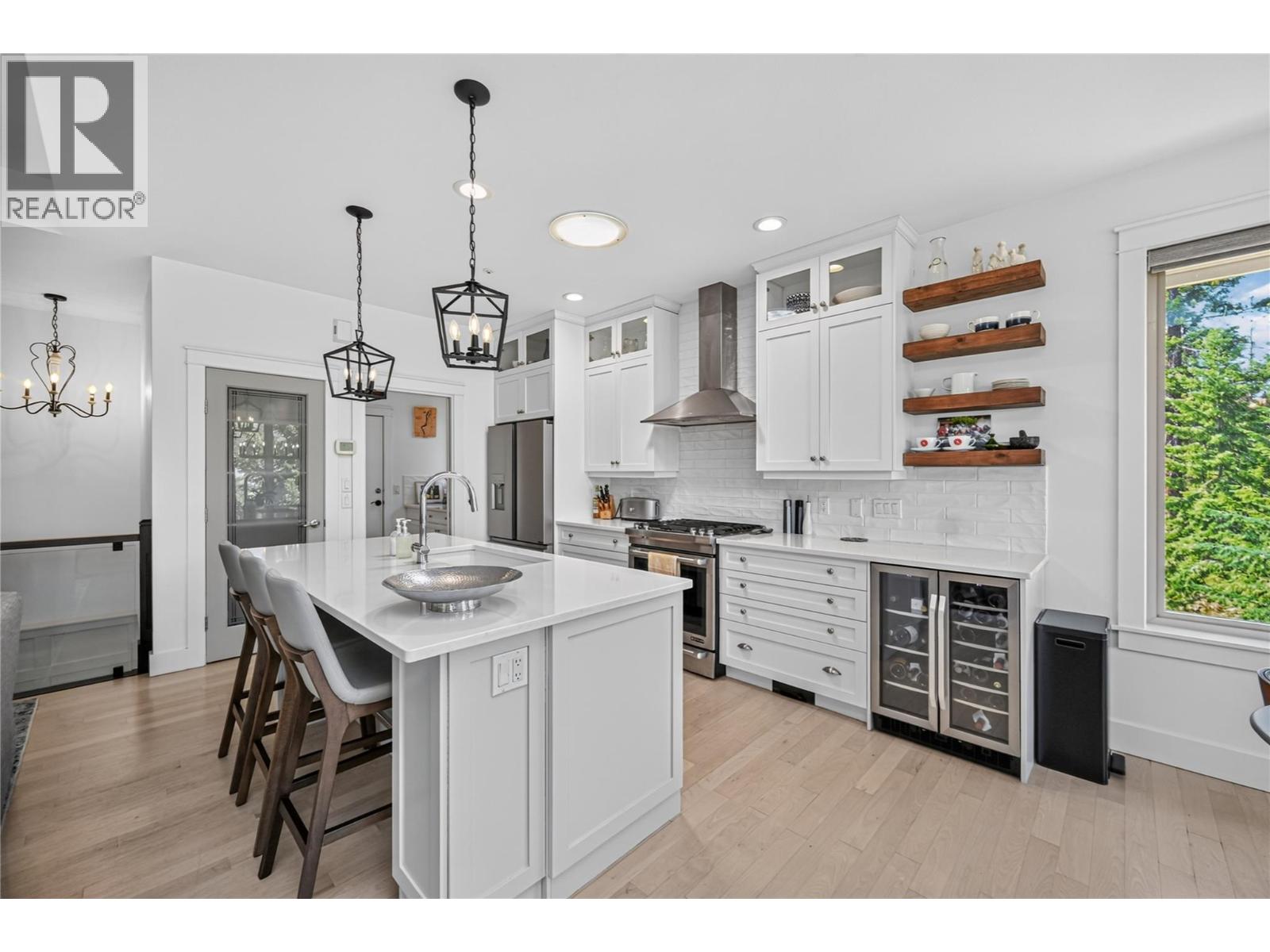 159 Dormie Park Crescent, Vernon, British Columbia  V1H 1Y7 - Photo 40 - 10399486