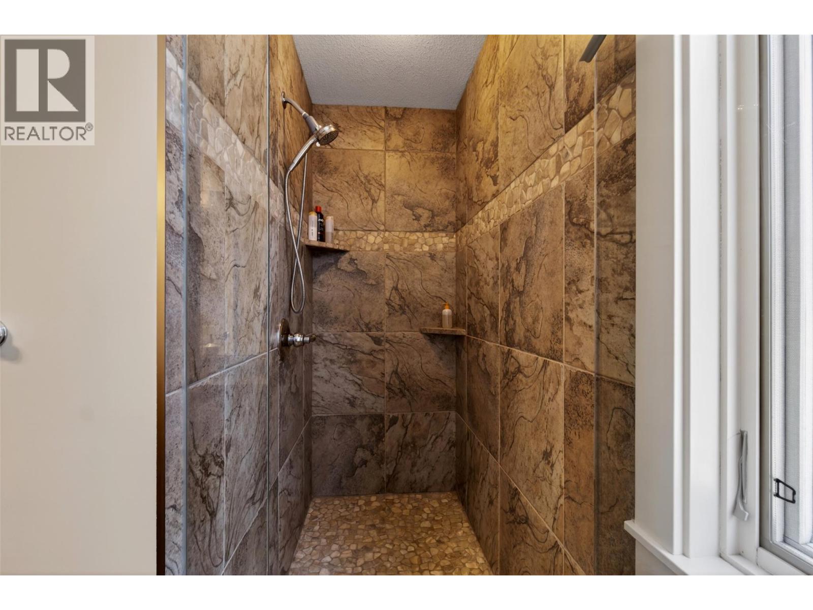 7511 Brooks Lane Unit# 102, Vernon, British Columbia  V1H 2H9 - Photo 58 - 10391753