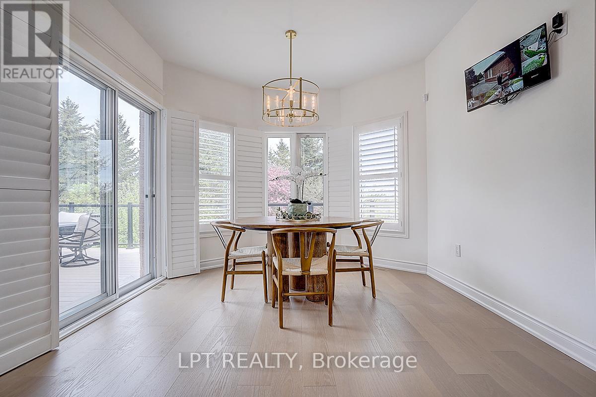 585 Holgate Circle, Newmarket, Ontario  L3X 1V8 - Photo 15 - N13750102