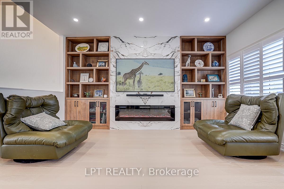 585 Holgate Circle, Newmarket, Ontario  L3X 1V8 - Photo 16 - N13750102