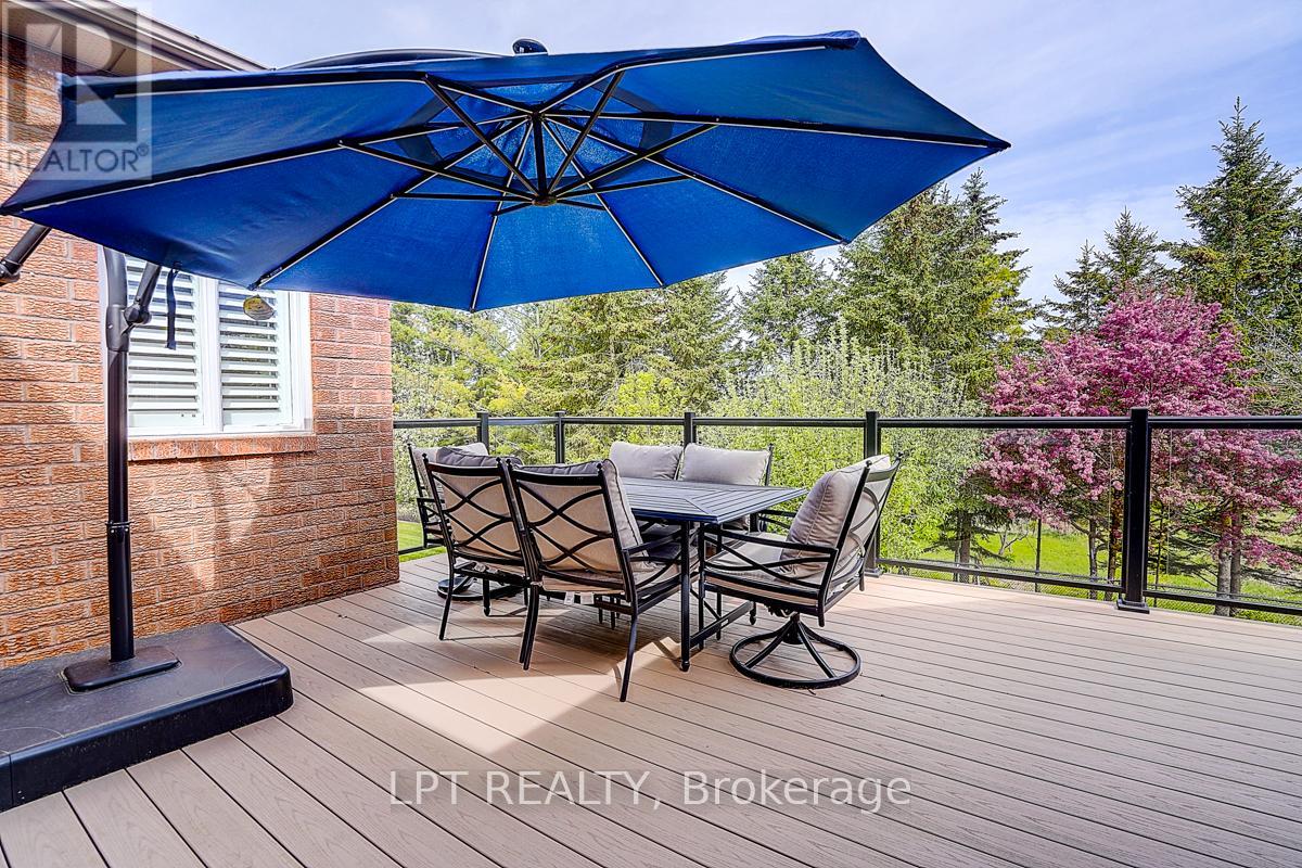 585 Holgate Circle, Newmarket, Ontario  L3X 1V8 - Photo 18 - N13750102