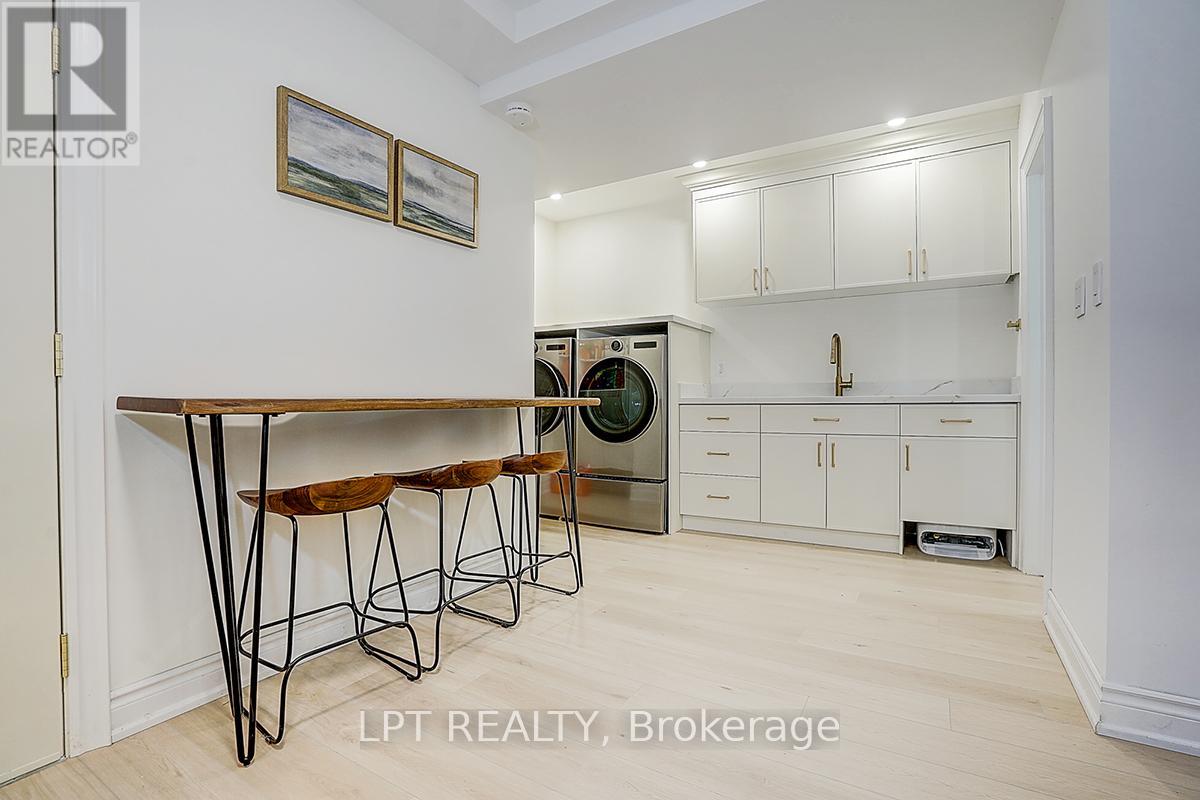 585 Holgate Circle, Newmarket, Ontario  L3X 1V8 - Photo 34 - N13750102