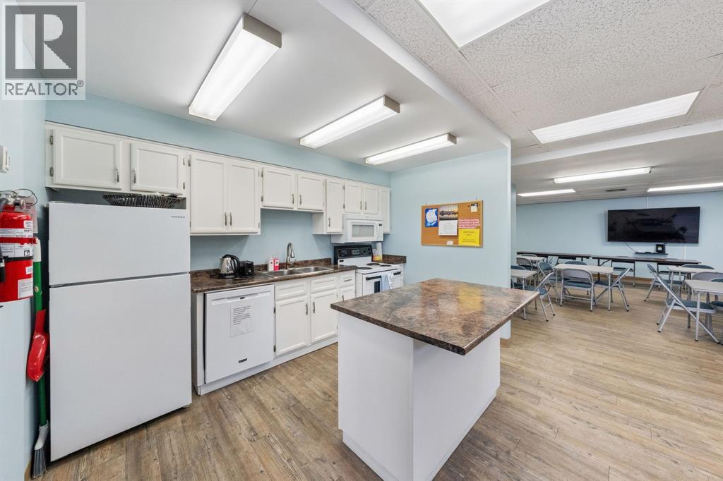 1520 Venetian Boulevard Unit# M201, Point Edward, Ontario N7T 7Z8 - Photo 26 - 26021622