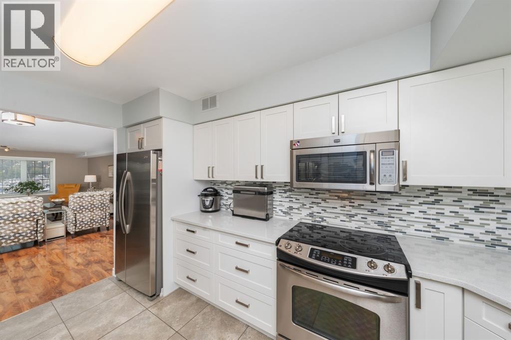 1520 Venetian Boulevard Unit# M201, Point Edward, Ontario N7T 7Z8 - Photo 11 - 26021622