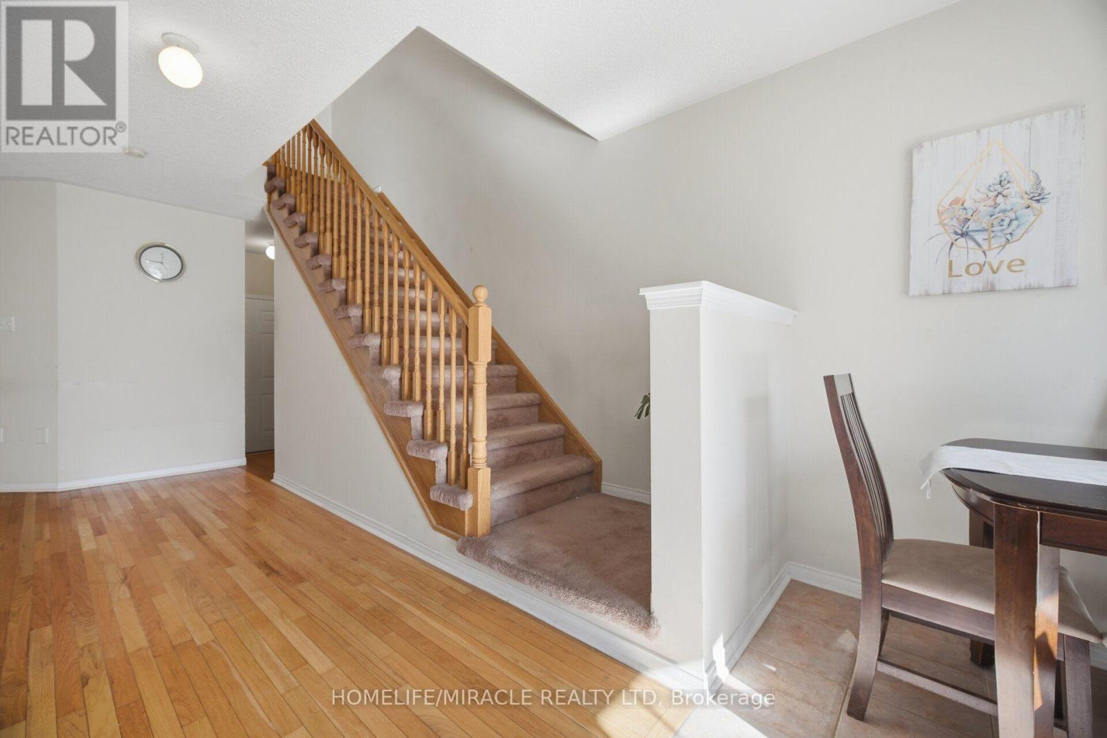 101 Crystalview Crescent, Brampton, Ontario  L6P 2S2 - Photo 19 - W13750022