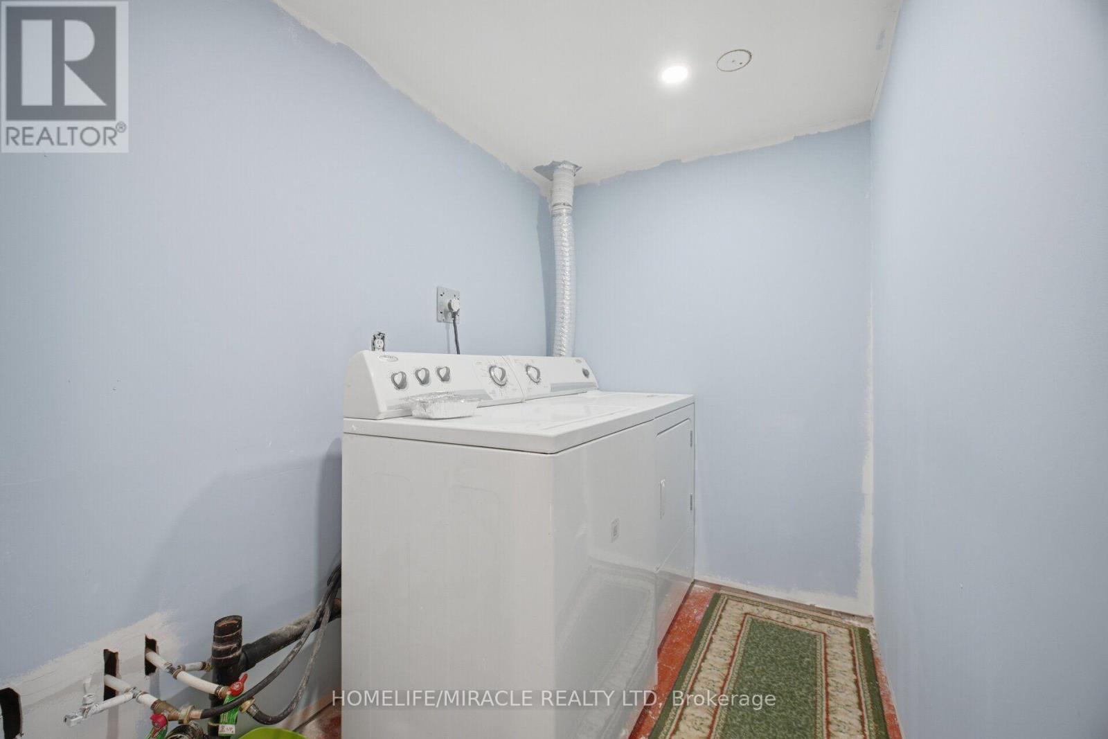101 Crystalview Crescent, Brampton, Ontario  L6P 2S2 - Photo 36 - W13750022