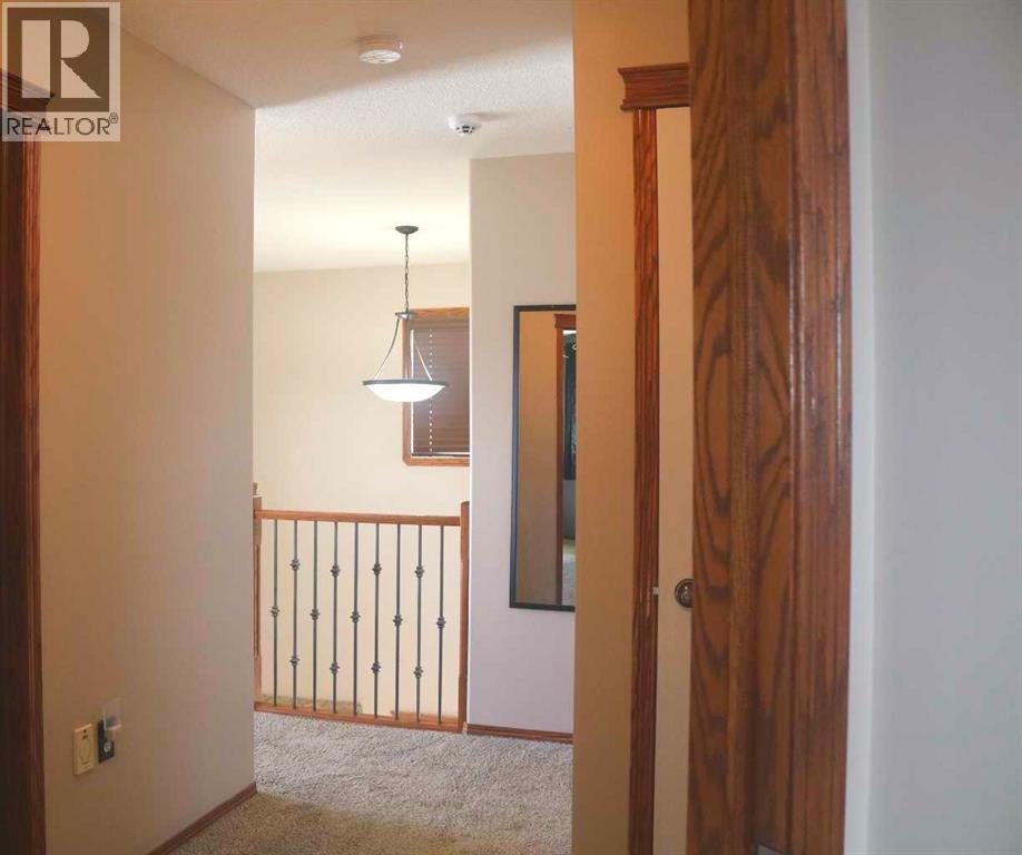 11 Northlands Crescent NE, Medicine Hat, Alberta  T1C 2A9 - Photo 28 - A2338719