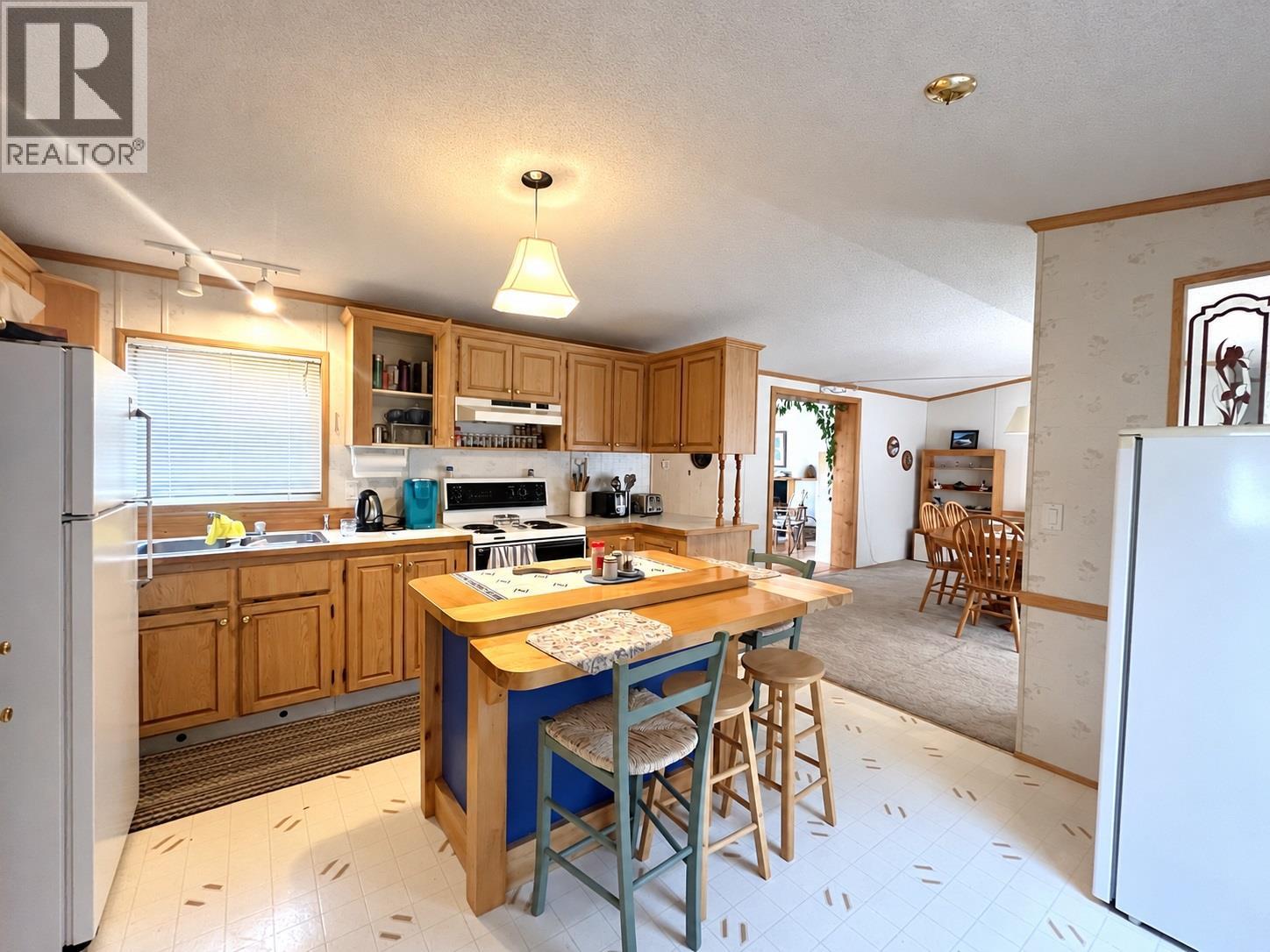 372 Agate Bay Road, Barriere, British Columbia  V0E 2E0 - Photo 8 - 10399680