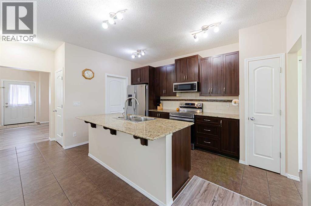 55 Skyview Springs Rise Ne, Calgary, Alberta  T3N 0B2 - Photo 11 - A2343040