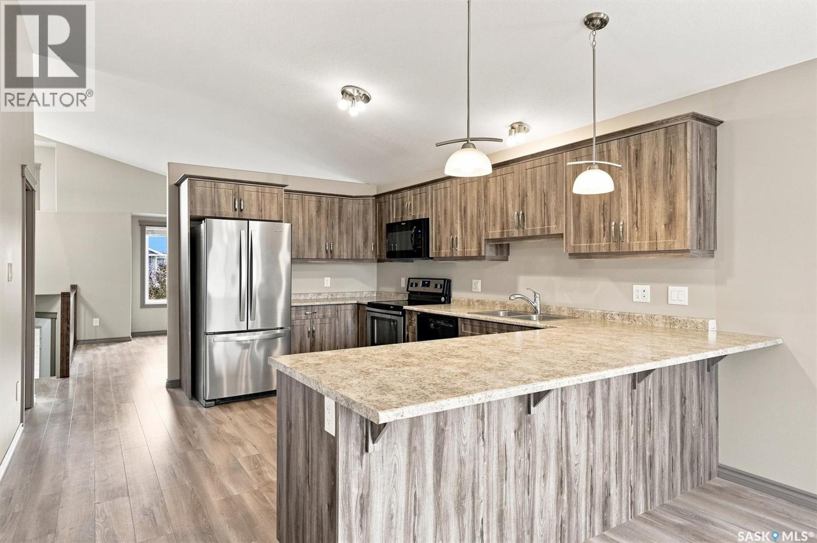 204 Cowan Crescent, Martensville, Saskatchewan  S0K 2A0 - Photo 7 - SK047635