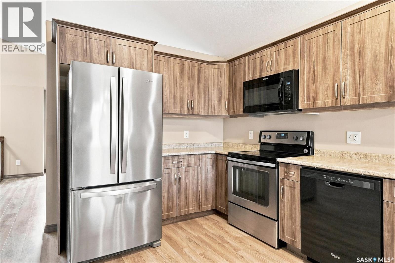 204 Cowan Crescent, Martensville, Saskatchewan  S0K 2A0 - Photo 10 - SK047635