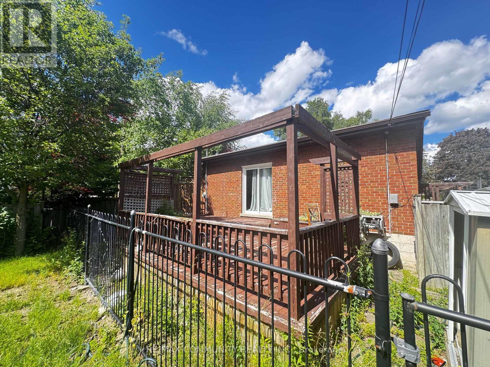 36 Benprice Court, Toronto, Ontario  M1H 1N3 - Photo 7 - E13750126