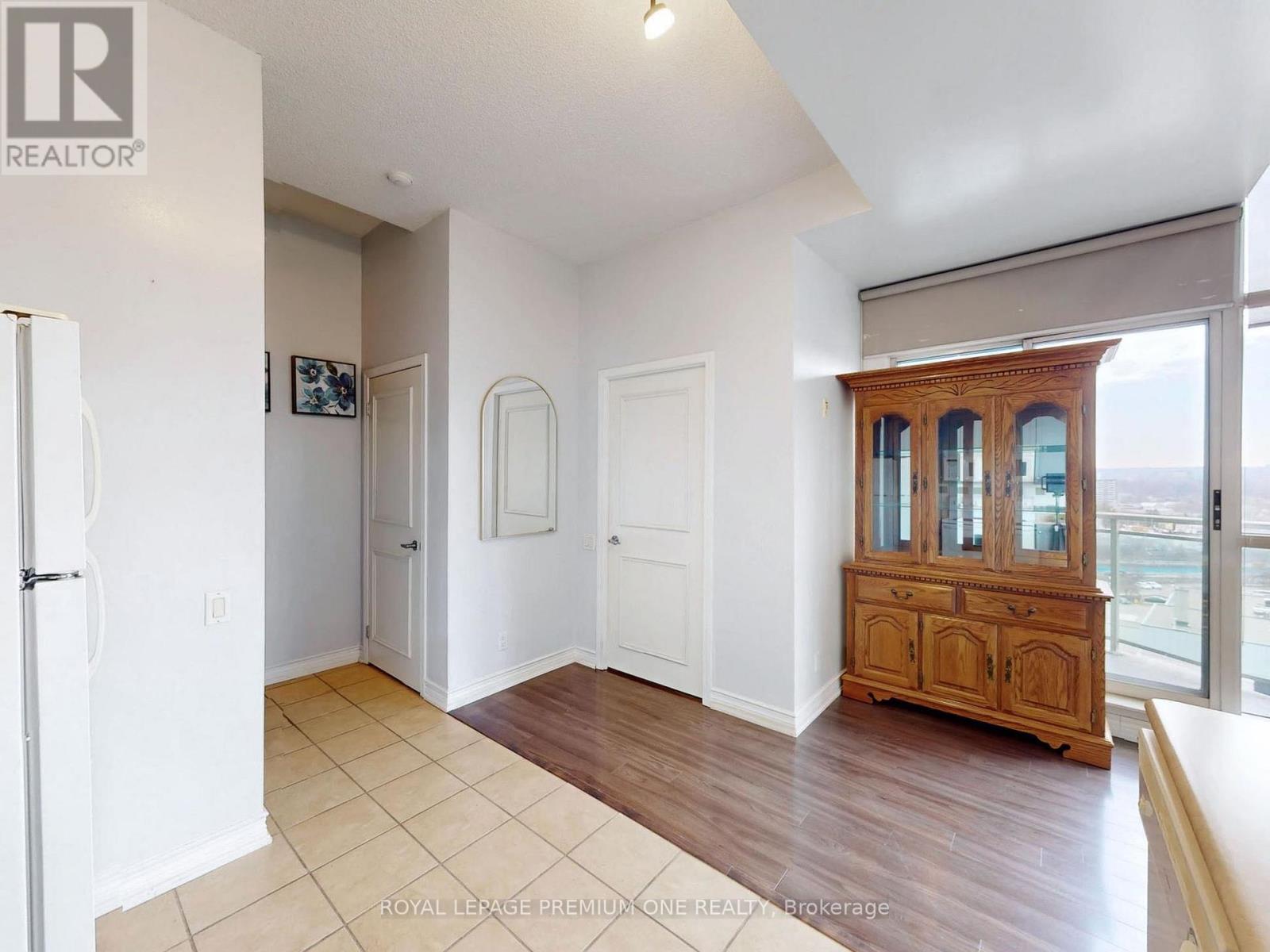 1101 - 1600 Keele Street, Toronto, Ontario  M6N 5J1 - Photo 14 - W13750116