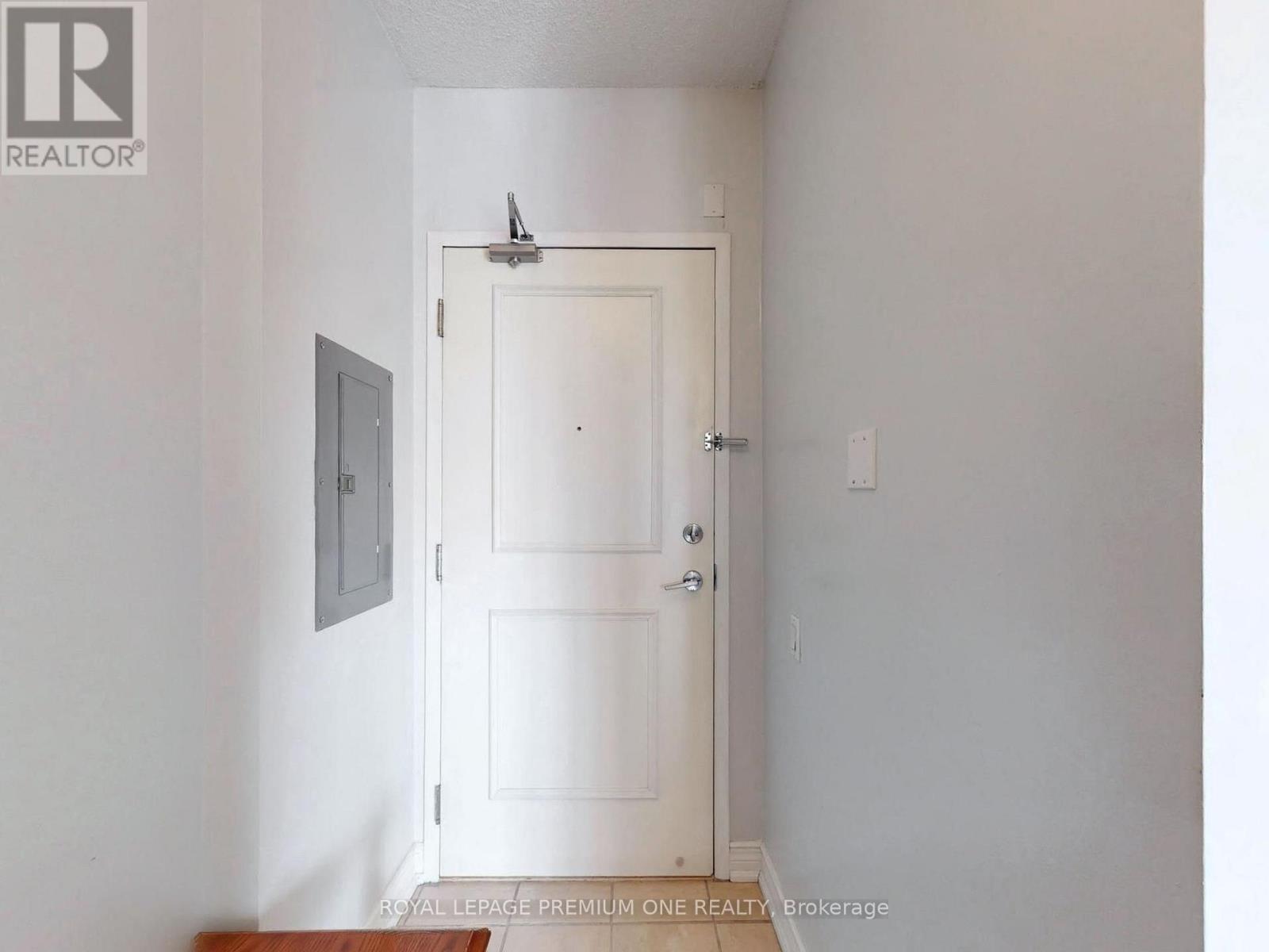 1101 - 1600 Keele Street, Toronto, Ontario  M6N 5J1 - Photo 21 - W13750116