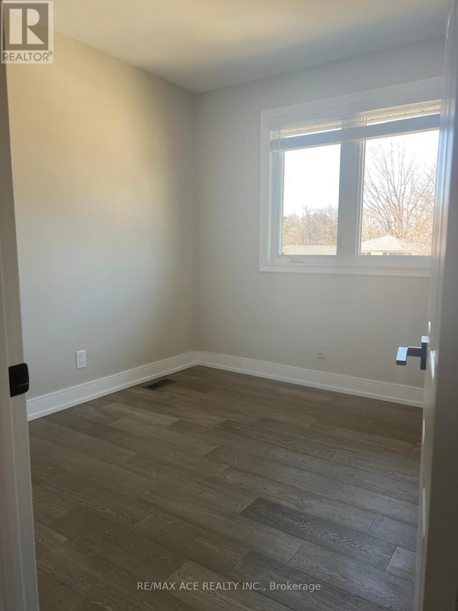 5132 Cherryhill Crescent, Burlington, Ontario  L7L 4C2 - Photo 13 - W13750130