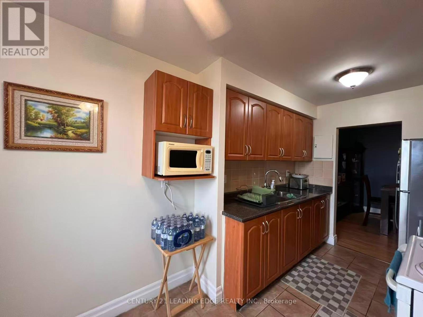 620 - 1625 Bloor Street, Mississauga, Ontario  L4X 1S3 - Photo 3 - W13750132