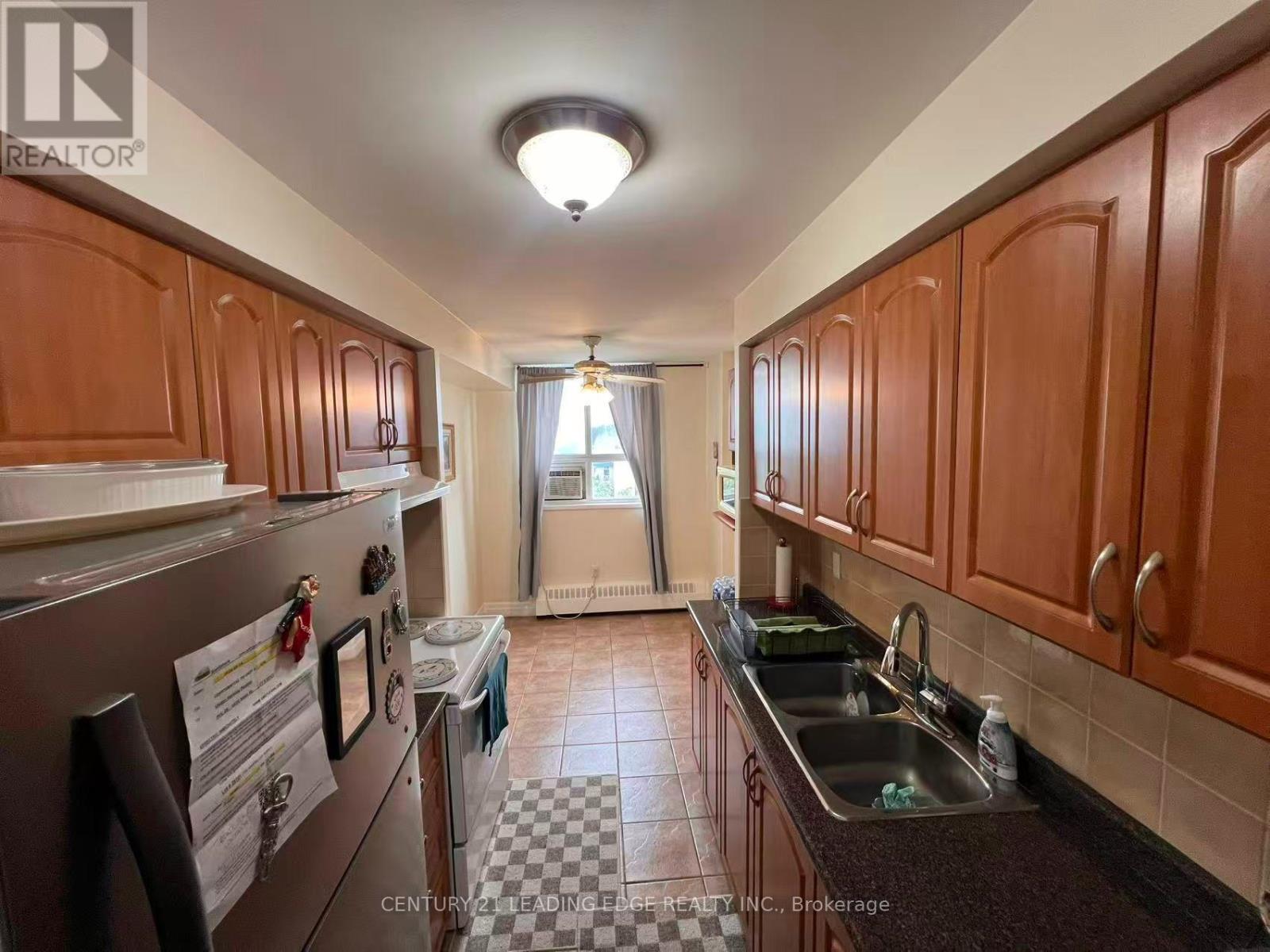 620 - 1625 Bloor Street, Mississauga, Ontario  L4X 1S3 - Photo 7 - W13750132