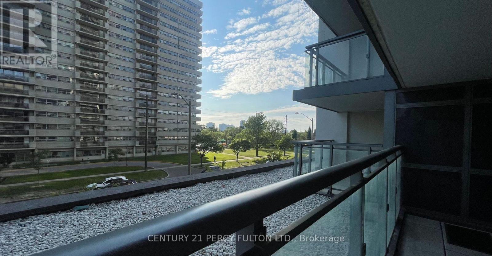 208 - 30 Meadowglen Place, Toronto, Ontario M1G 0A6 - Photo 18 - E13610982
