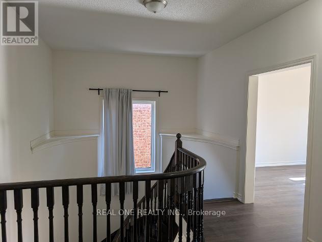 108 Hubner Avenue, Markham, Ontario  L6C 0R5 - Photo 7 - N13750136