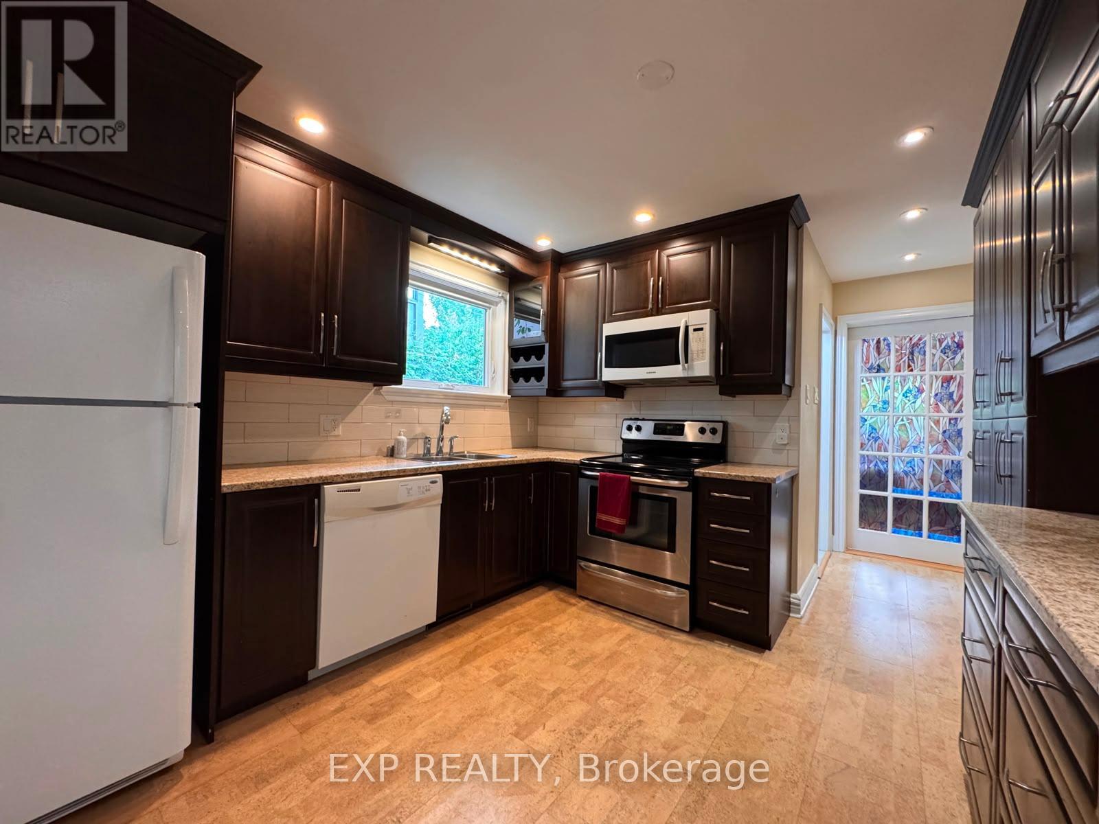 44 Clearview Avenue, Ottawa, Ontario  K1Y 2K5 - Photo 5 - X13750142