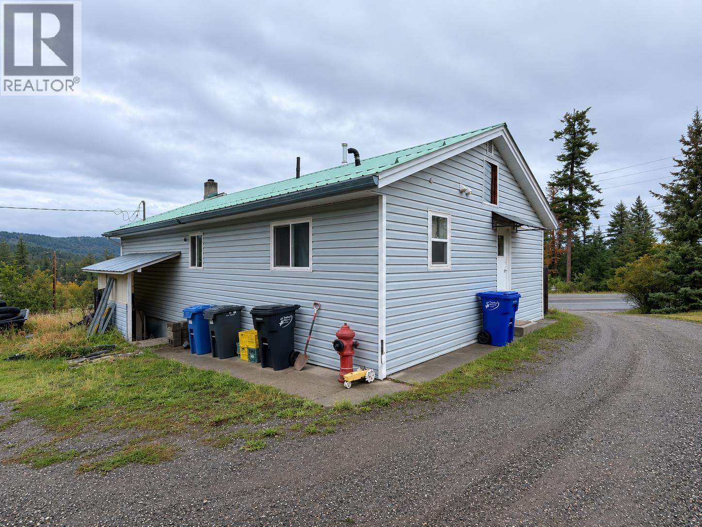 915 Dog Creek Road, Williams Lake, British Columbia  V2G 3G5 - Photo 4 - R3089536