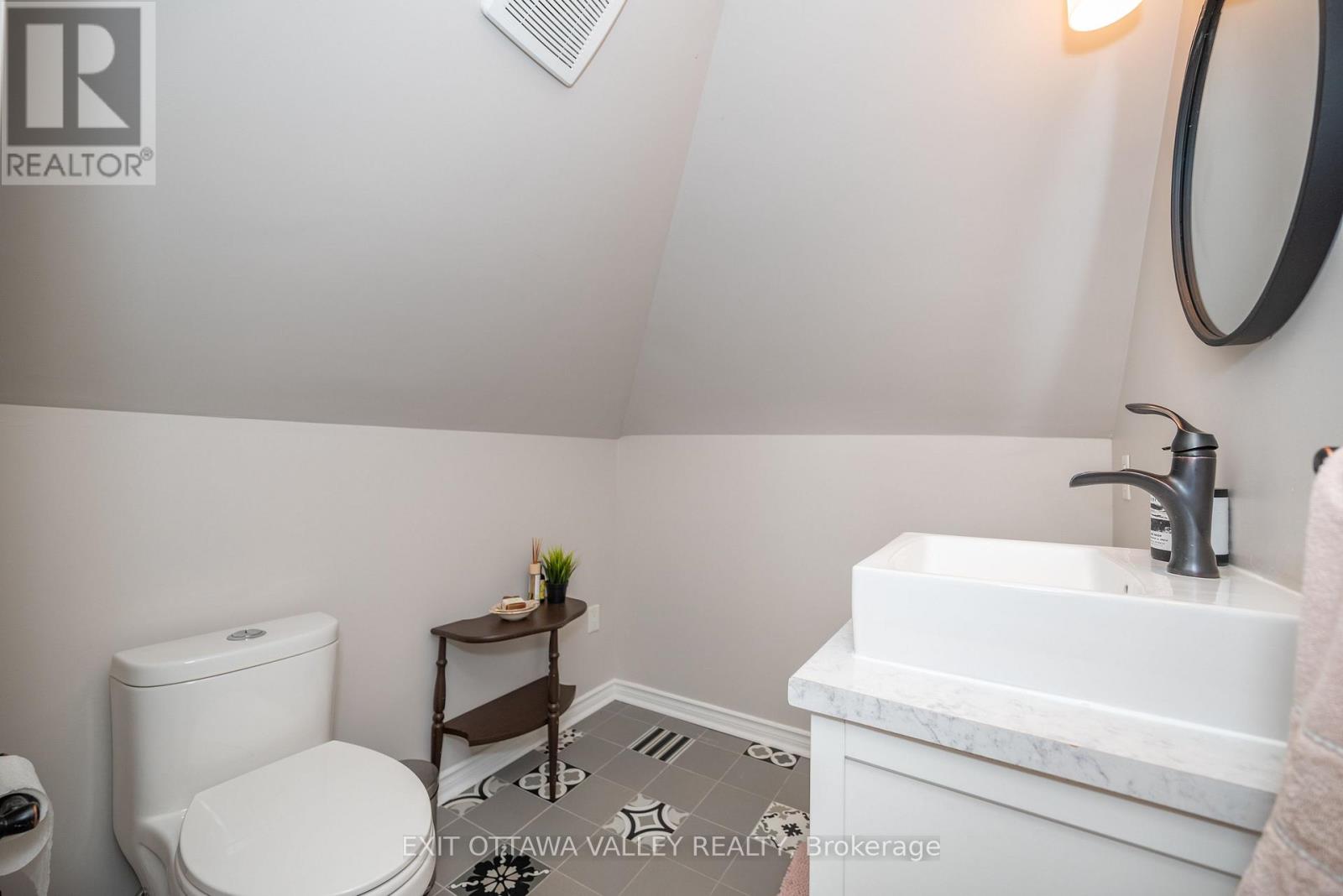 12476 60 Highway, North Algona Wilberforce, Ontario  K0J 1X0 - Photo 15 - X13750156