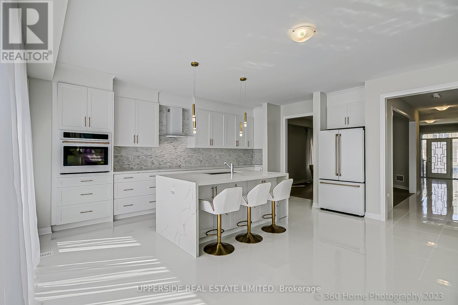 1702 Corsal Court, Innisfil, Ontario  L9S 0P9 - Photo 4 - N13750146