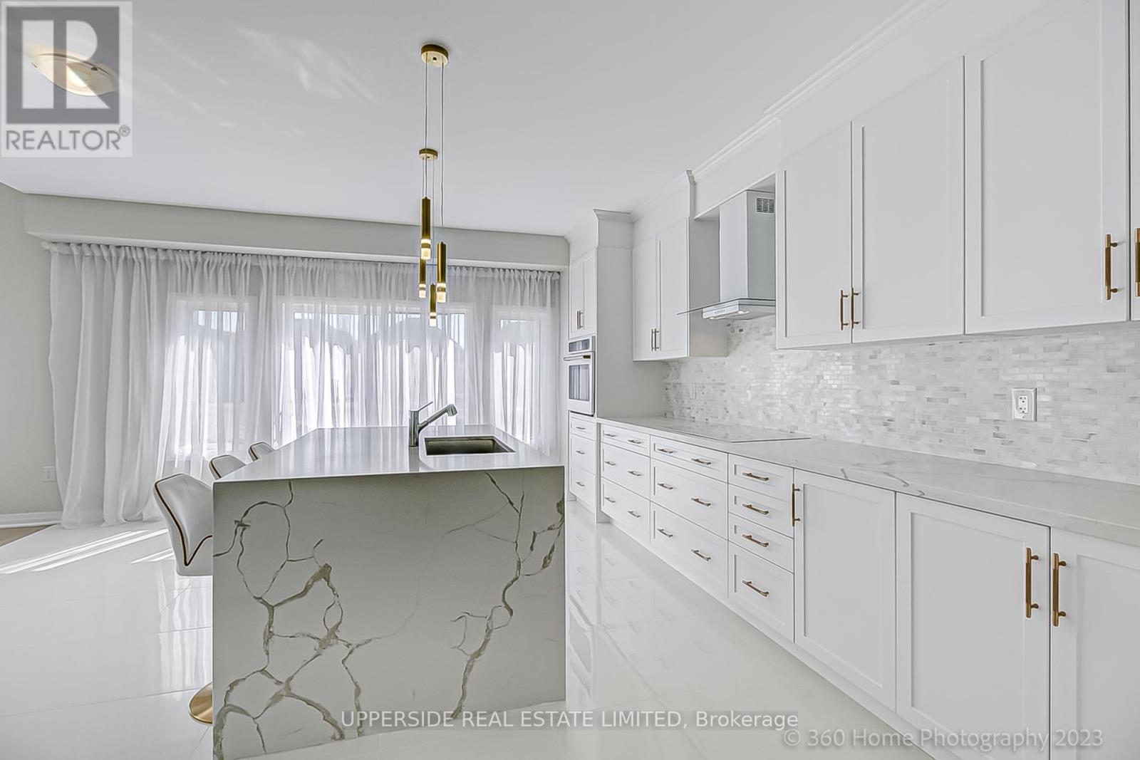 1702 Corsal Court, Innisfil, Ontario  L9S 0P9 - Photo 7 - N13750146