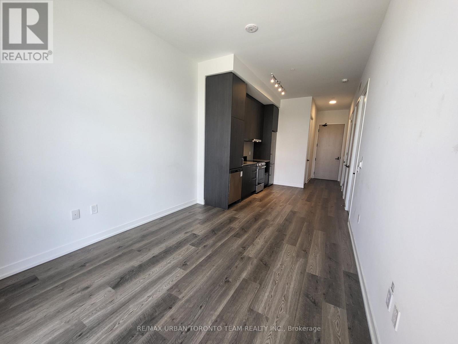 111 - 195 Commerce Street, Vaughan, Ontario  L4K 0P9 - Photo 5 - N13750148