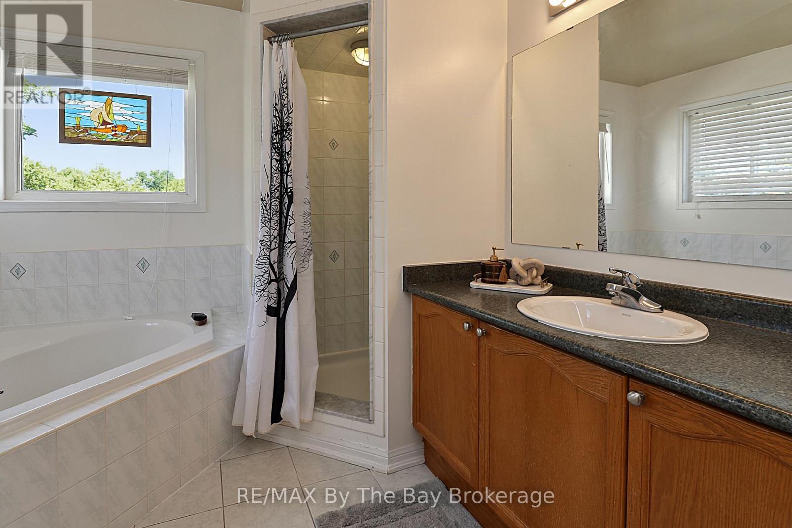 84 Wesley Avenue, Wasaga Beach, Ontario  L9Z 0B9 - Photo 29 - S13750152