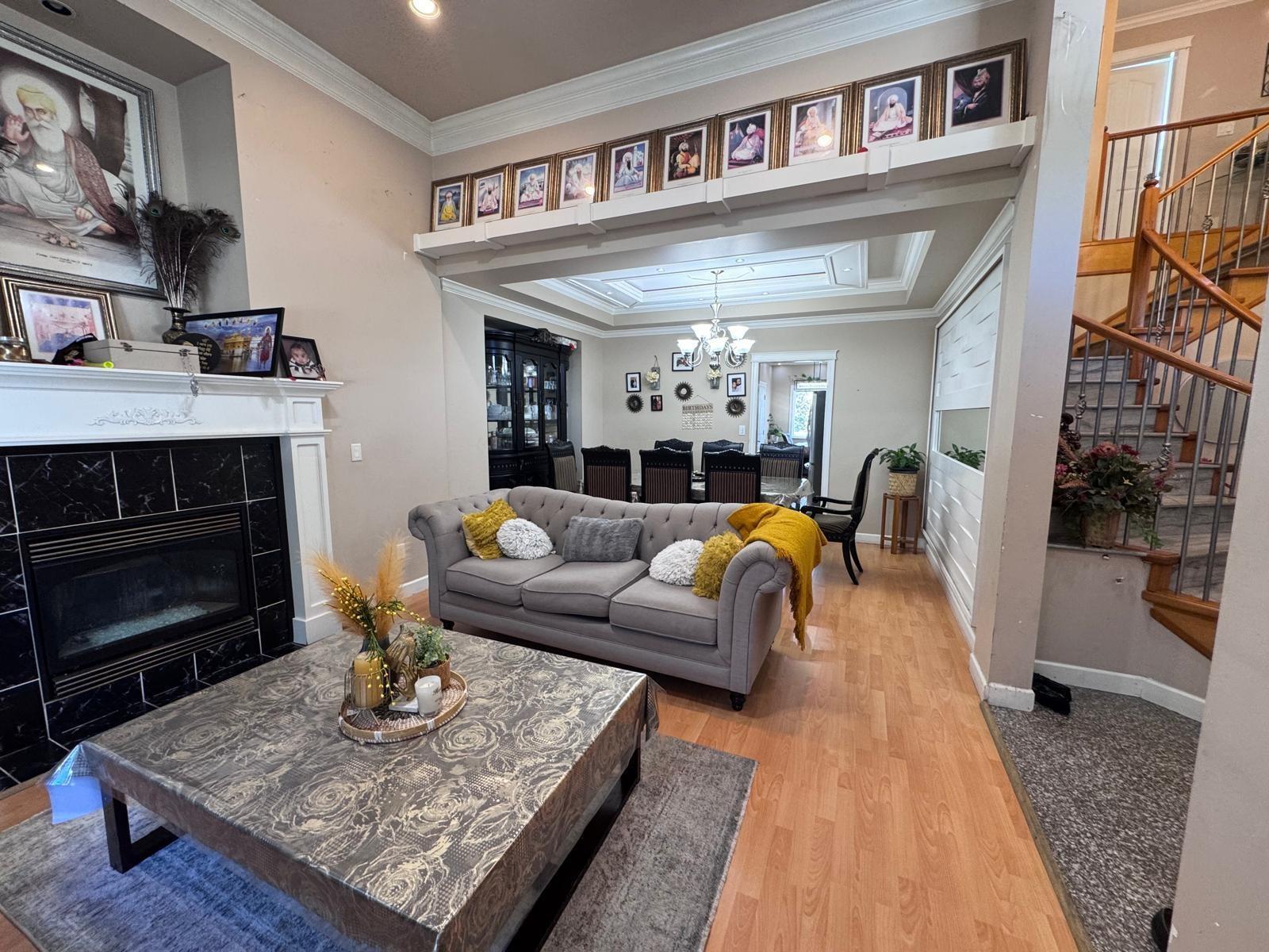 14616 67a Avenue, Surrey, British Columbia  V3S 0Z4 - Photo 3 - R3159946