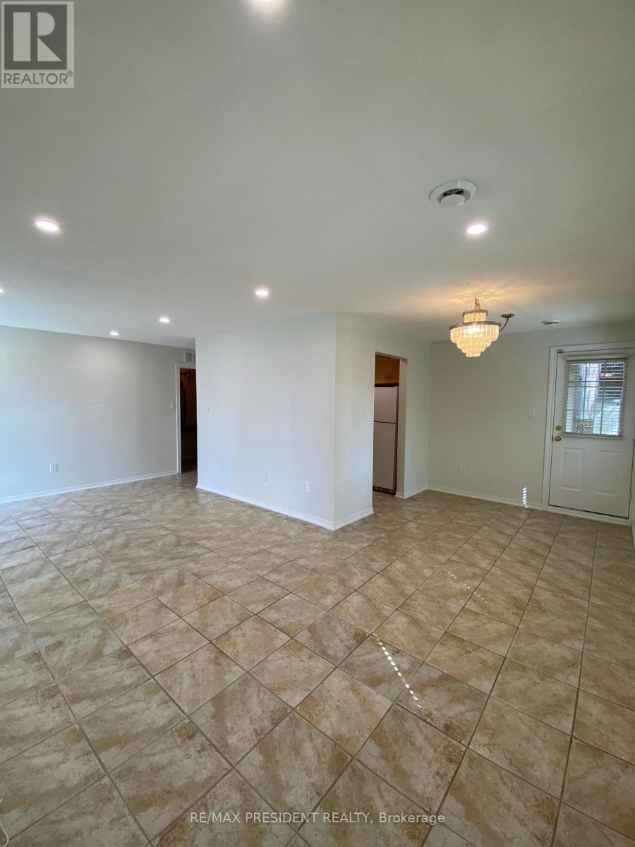 4 - 897 Stone Church Road E, Hamilton, Ontario  L8W 1B2 - Photo 3 - X13750154