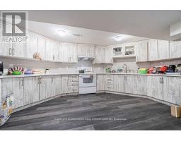 LOWER LEVEL ( LEGAL APT.) - 75 PARKSIDE DRIVE, Brampton, Ontario