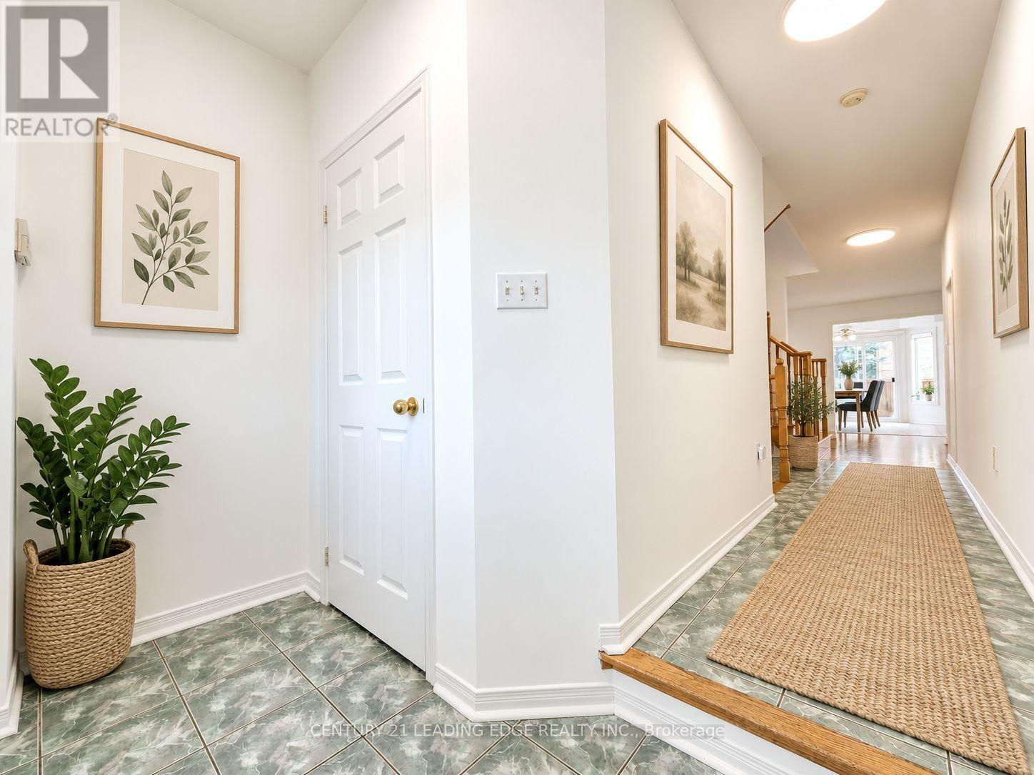 19 Kingly Crest Way, Vaughan, Ontario  L4H 1M8 - Photo 9 - N13750174