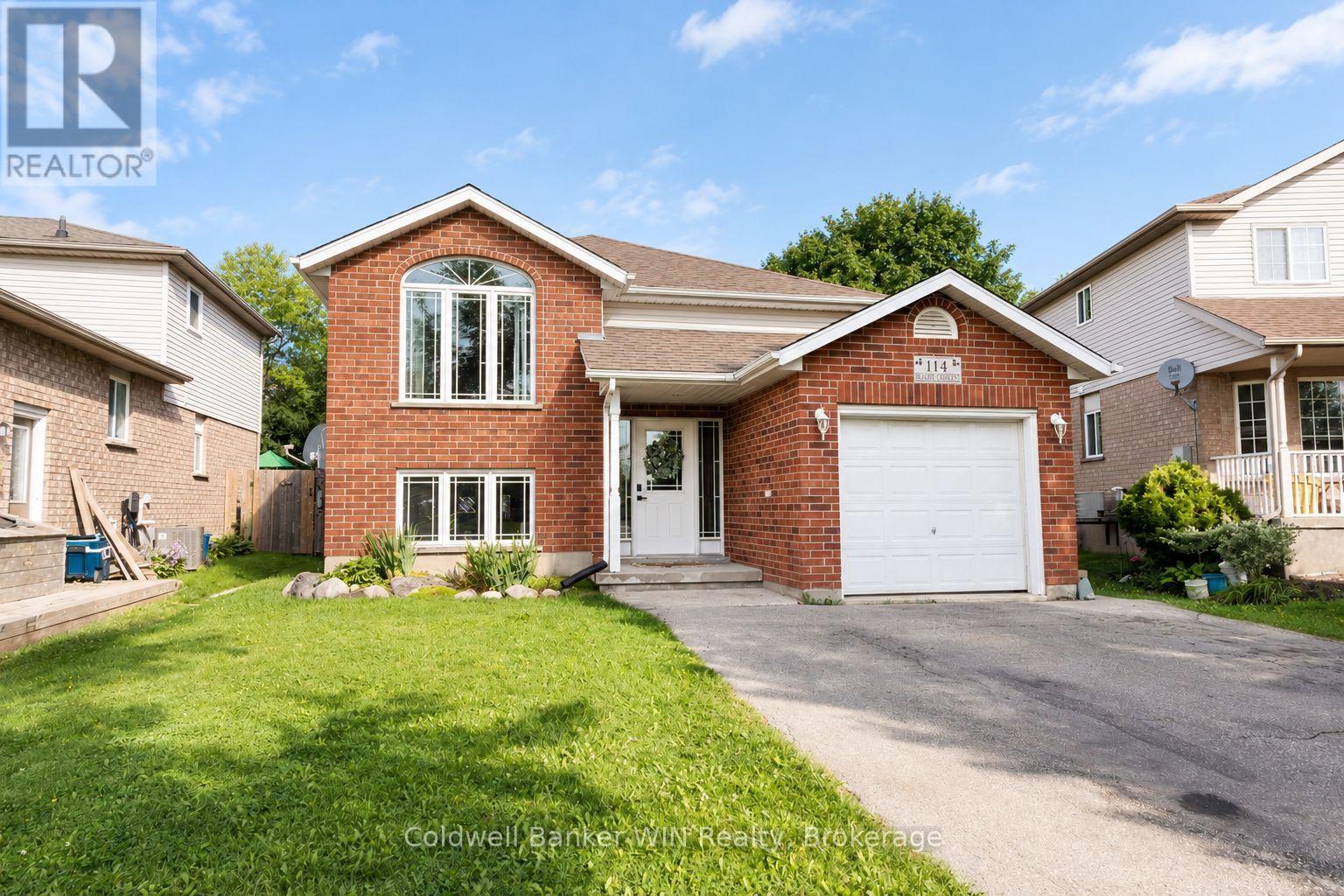 114 BELLAMY CRESCENT, Centre Wellington, Ontario