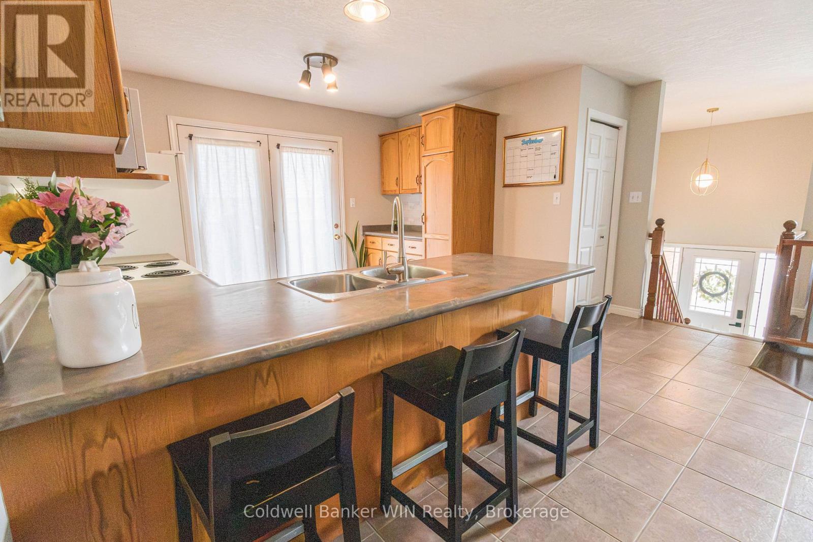 114 Bellamy Crescent, Centre Wellington, Ontario  N1M 3S6 - Photo 13 - X13750170