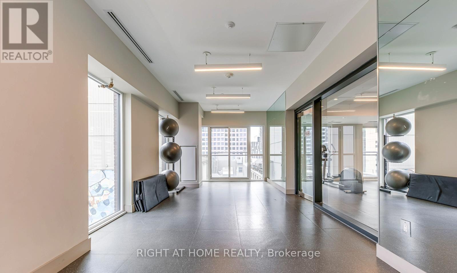 208 - 99 John Street, Toronto, Ontario  M5V 0S6 - Photo 14 - C13749850