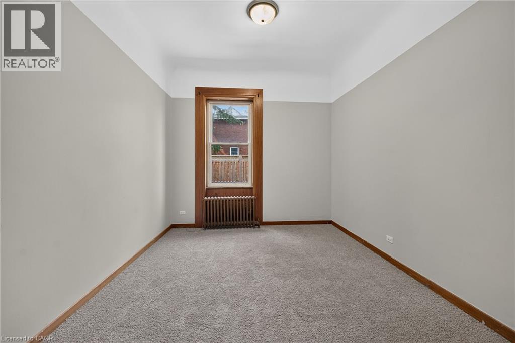 15 St David Street W, Thorold, Ontario  L2V 2L1 - Photo 22 - 40860249