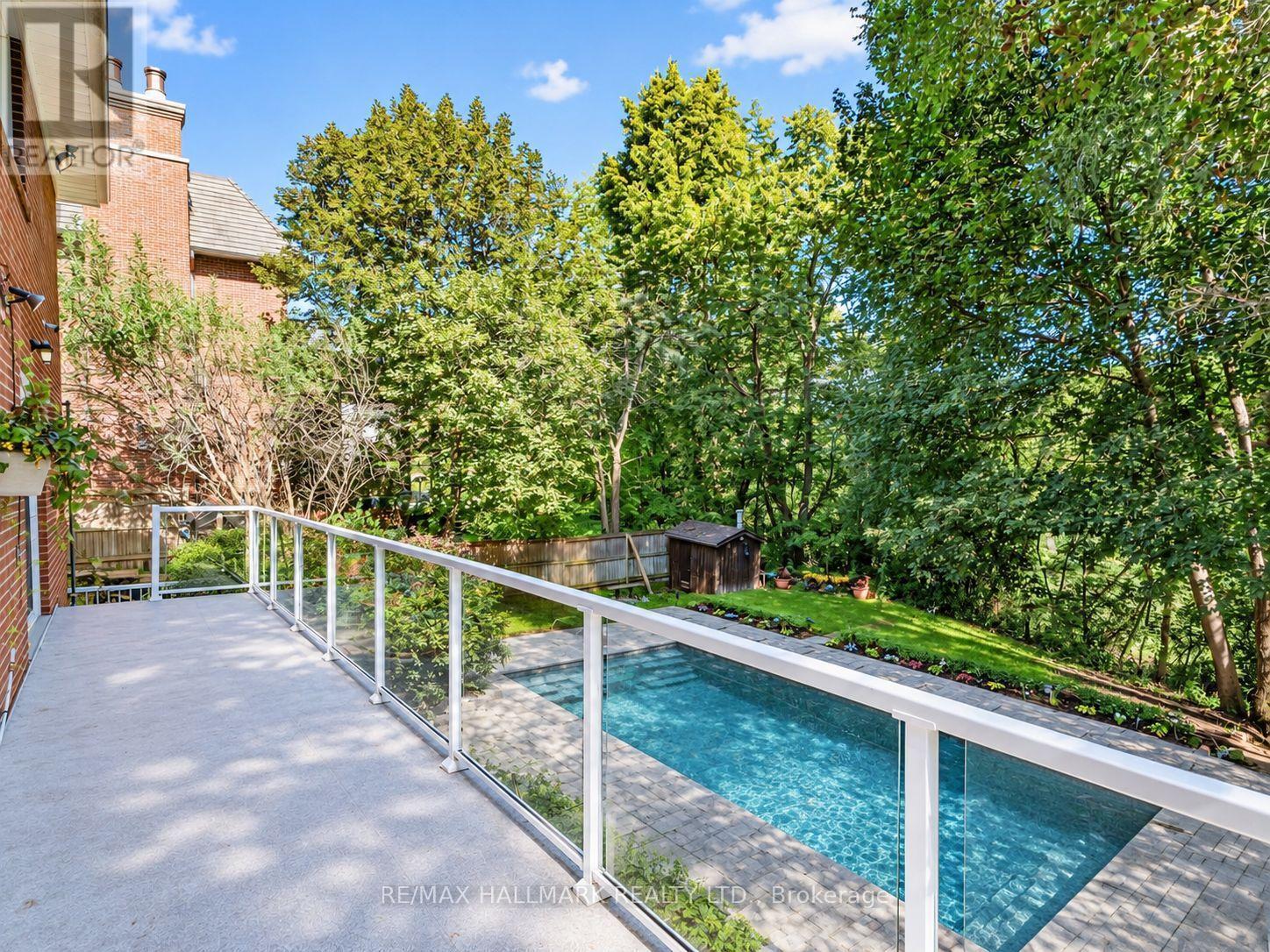 30 Medalist Road, Toronto, Ontario  M2P 1Y5 - Photo 25 - C13708282