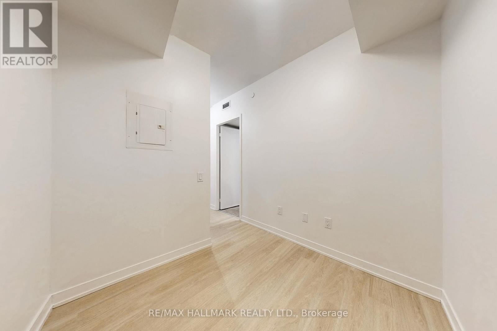 424 - 500 Wilson Avenue, Toronto, Ontario M3H 0E5 - Photo 17 - C13750192