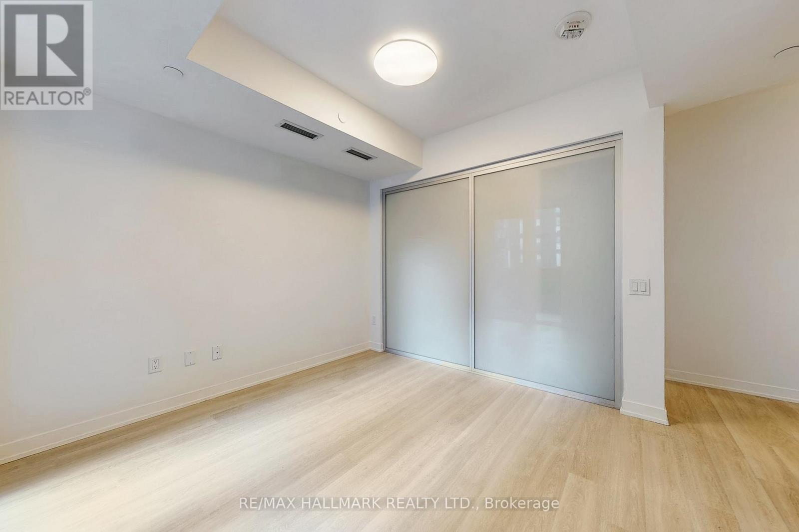 424 - 500 Wilson Avenue, Toronto, Ontario M3H 0E5 - Photo 8 - C13750192