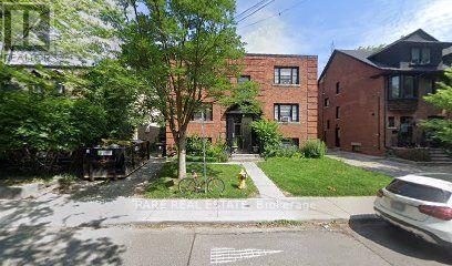 14 - 130 MACPHERSON AVENUE, Toronto, Ontario