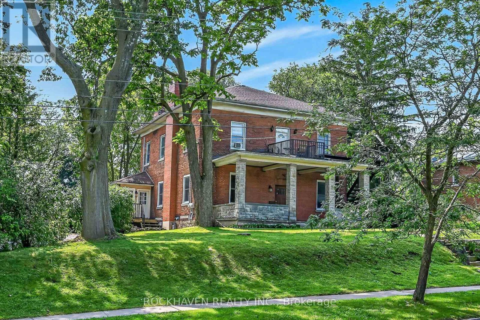 15 ST DAVID STREET W, Thorold, Ontario