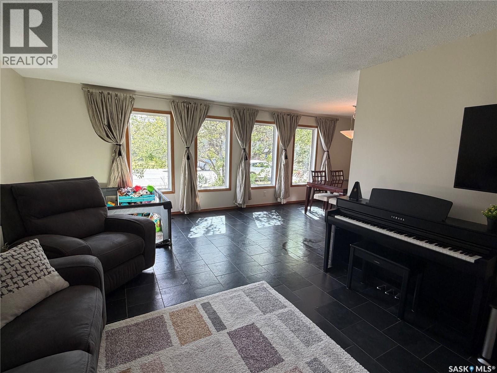 32 Barnes Crescent, Humboldt, Saskatchewan  S0K 2A0 - Photo 21 - SK047668