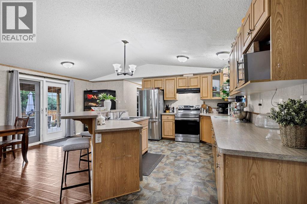 201 4 Street NW, Sundre, Alberta  T0M 1X0 - Photo 5 - A2342939