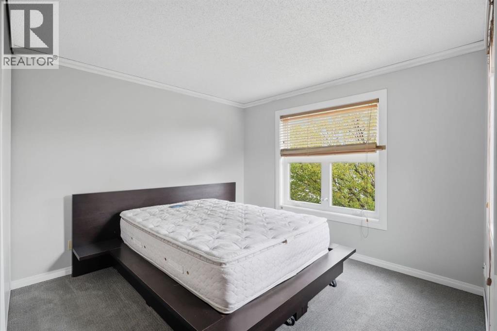 106 Inglewood Point Se, Calgary, Alberta  T2G 5K6 - Photo 12 - A2342980
