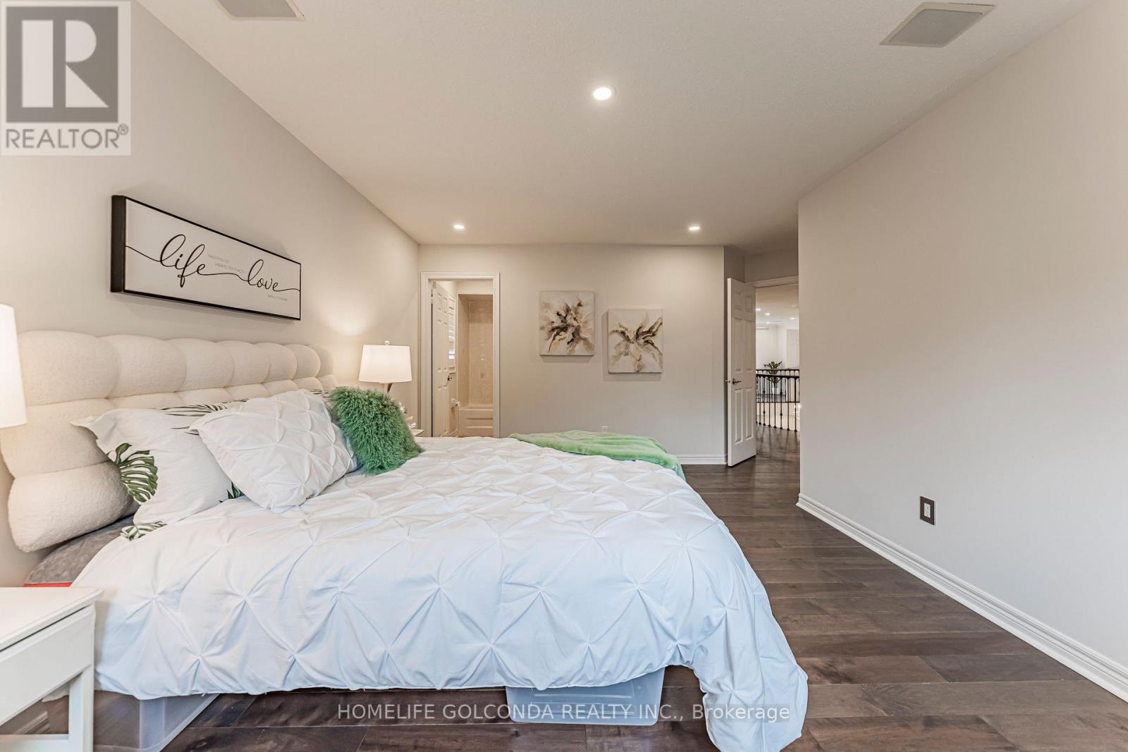 30 Goldring Crescent, Markham, Ontario  L6C 1Y6 - Photo 33 - N13750216